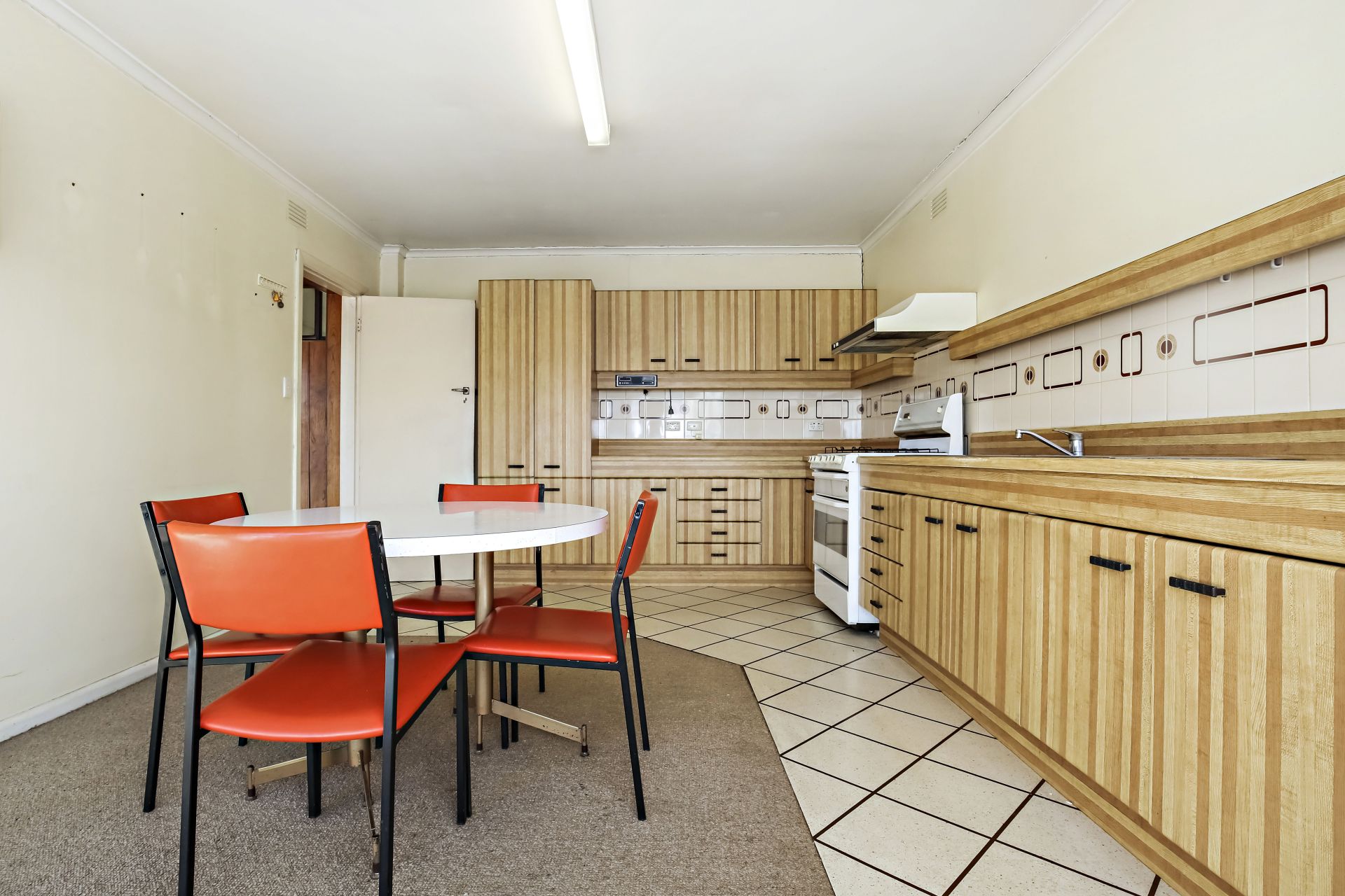 LIGHT, BRIGHT AND SPACIOUS