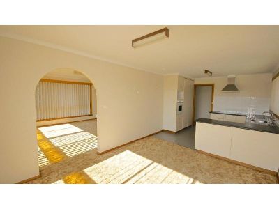 3
 
 
 
  
 
 
 1
 
 
 
  
 
 
 2
 
 
 
 
 
 
 
 6 Thomas Street, ULVERSTONE TAS 7315, Ulverstone - Thumbnail 3