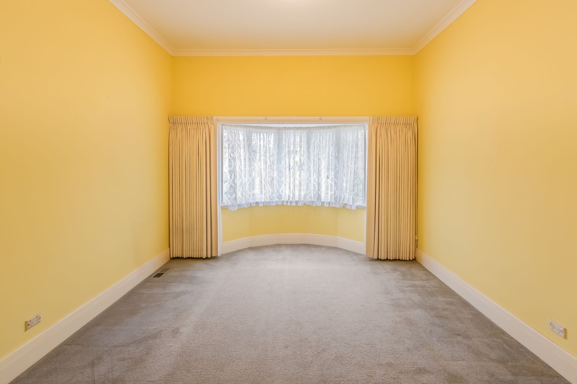 Prime Location, Walk To Everything