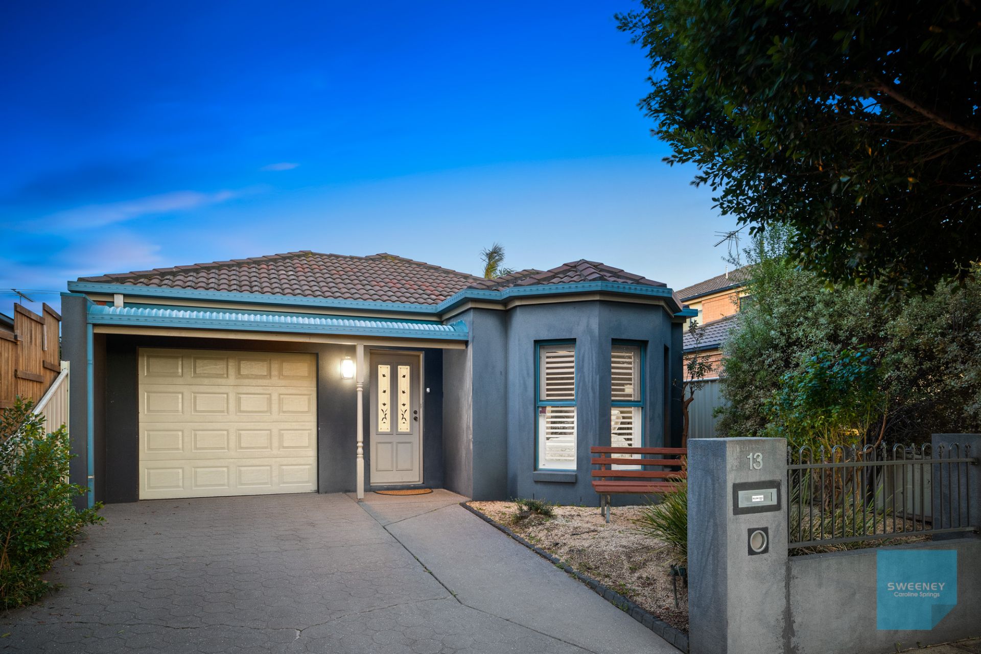 13 Milburn Circuit, CAROLINE SPRINGS Sweeney Estate Agents