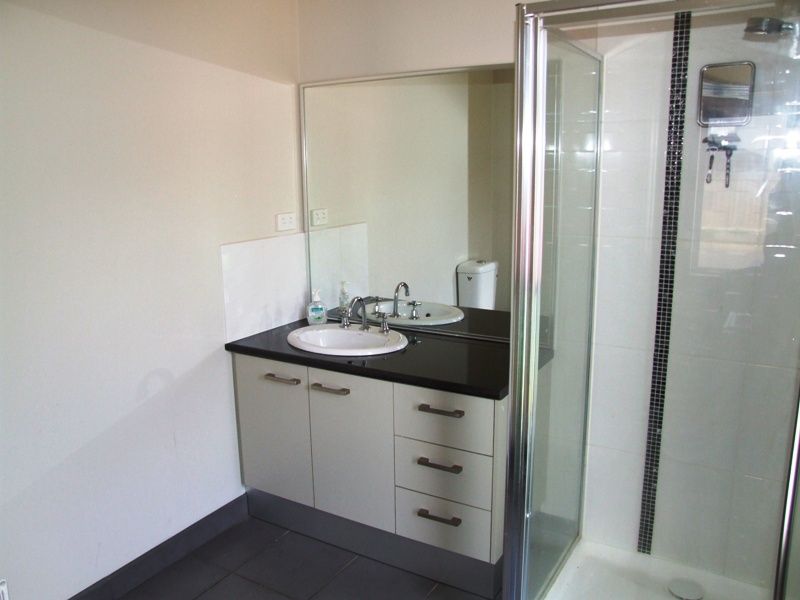 19 Burbidge Drive, Bacchus Marsh - Thumbnail 7