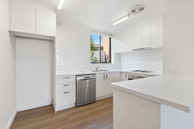 15/170 High Street, Northcote