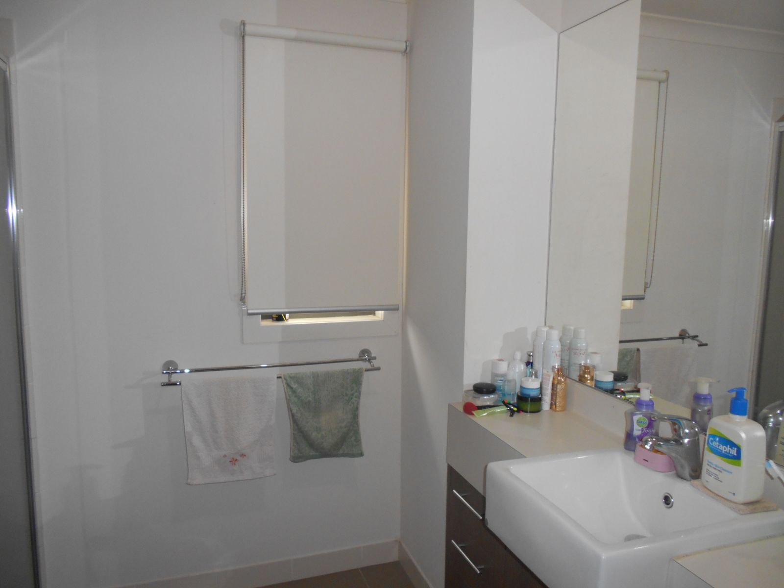 LARGE 2 BEDROOM TOWNHOUSE