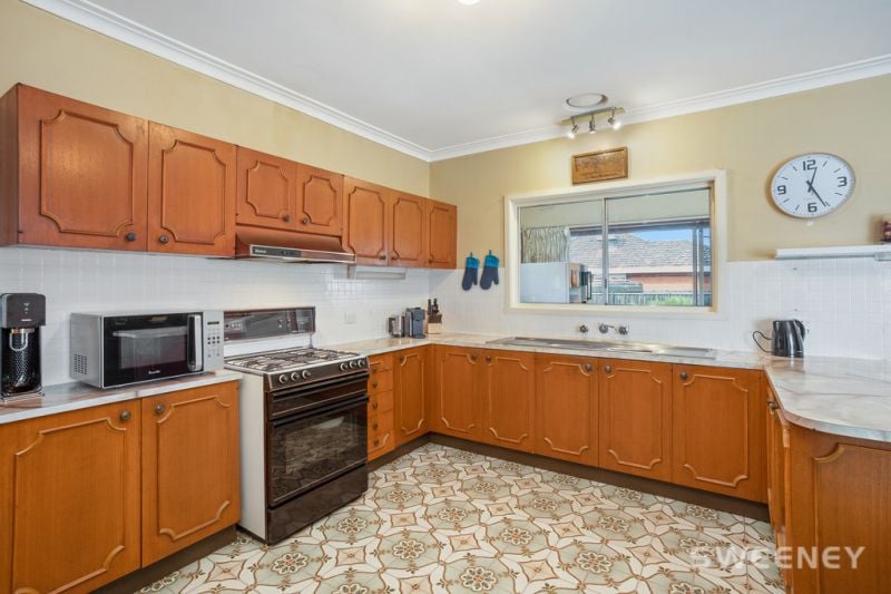 122 Railway Street South, Altona - Thumbnail 7