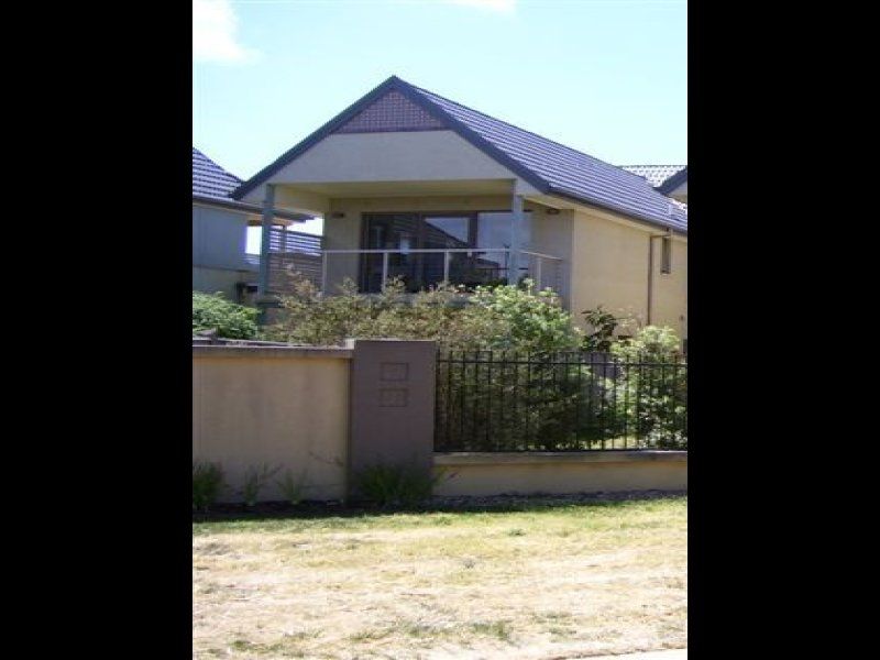 19/1 Greg Norman Drive, Sanctuary Lakes - Thumbnail 5