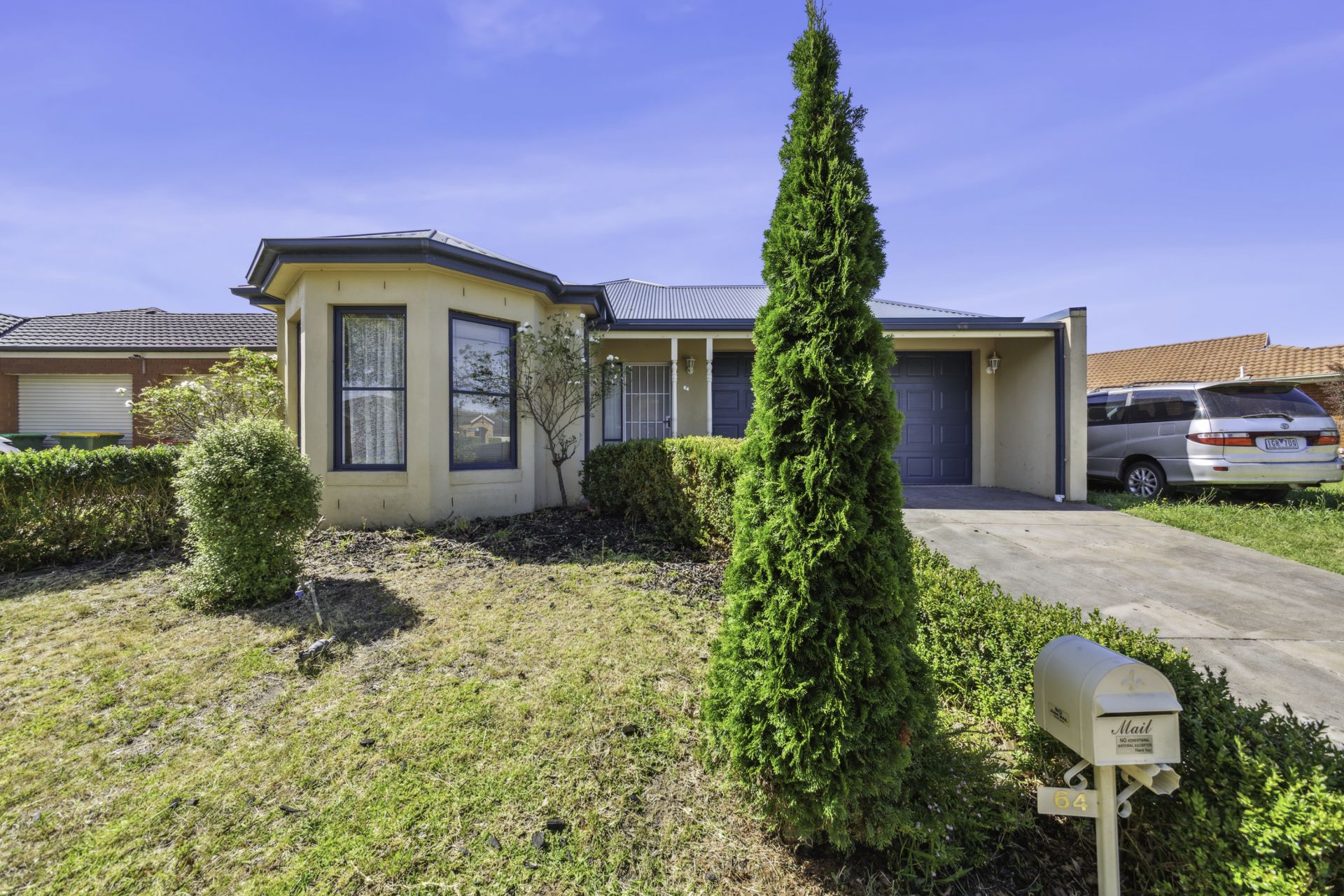 64 Oaklands Way, Pakenham OBrien Real Estate