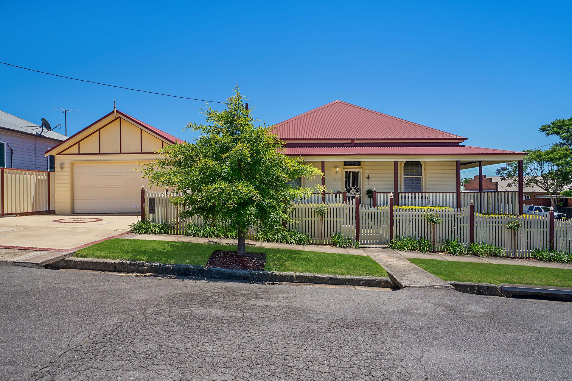 32 Brown Street Wallsend NSW, Wallsend - Thumbnail 4