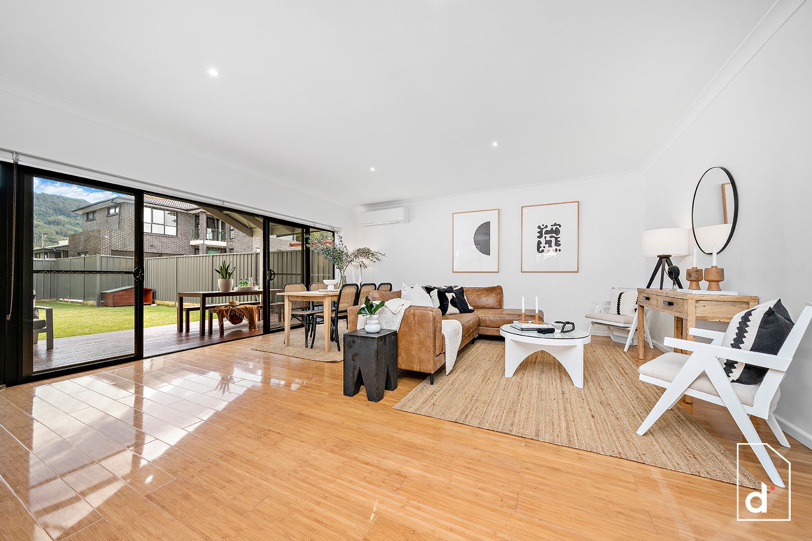 Sold property 1325000 for 33 Wilga Street Corrimal , NSW 2518