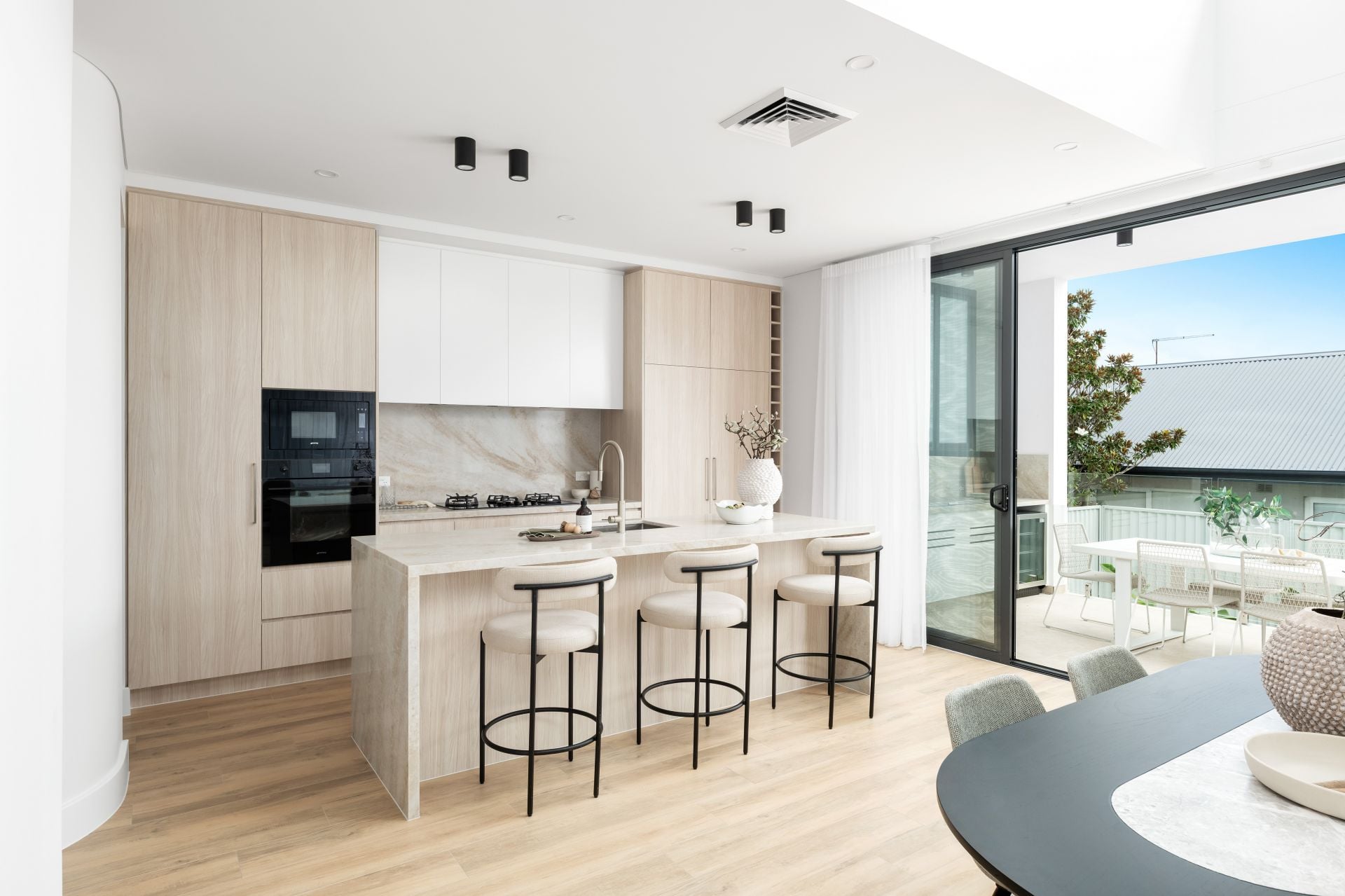 2b Babbin Place Caringbah South NSW, Caringbah South - Thumbnail 2