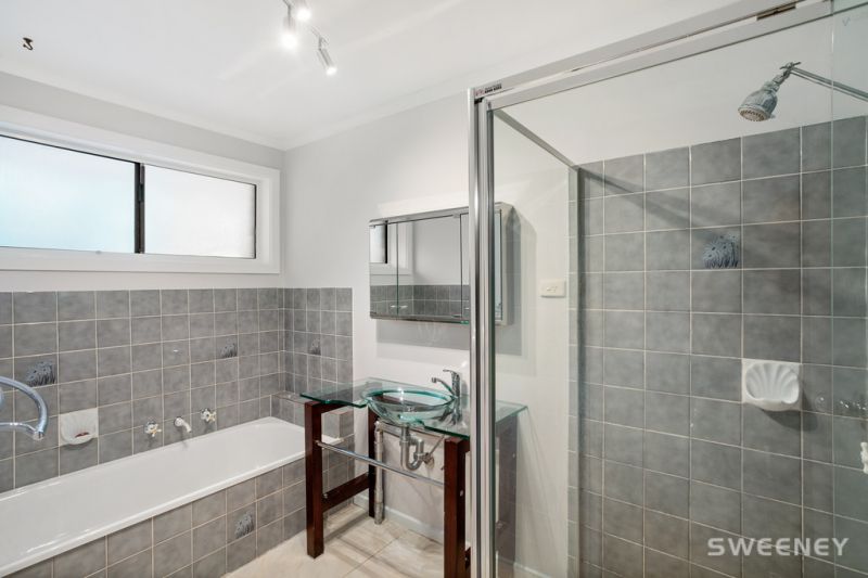 1 McGowan Court, Altona Meadows - Thumbnail 8