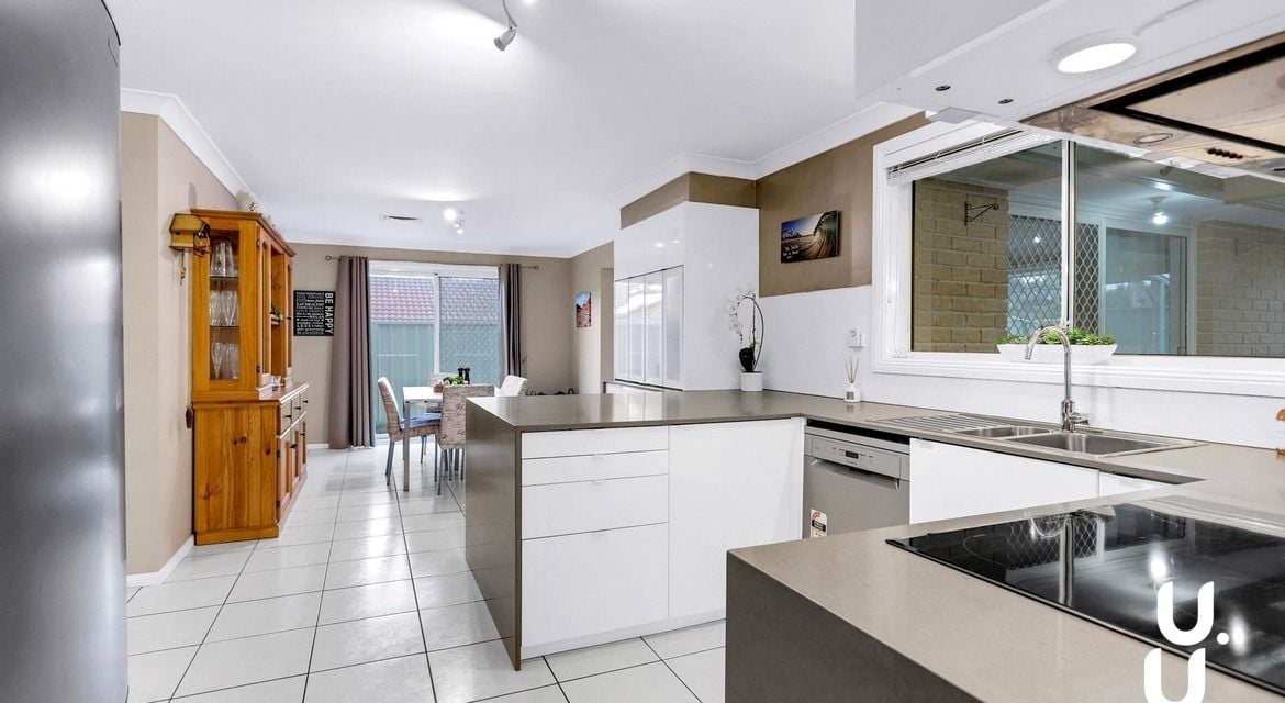 Glenmore Park 12 Butcherbird Place