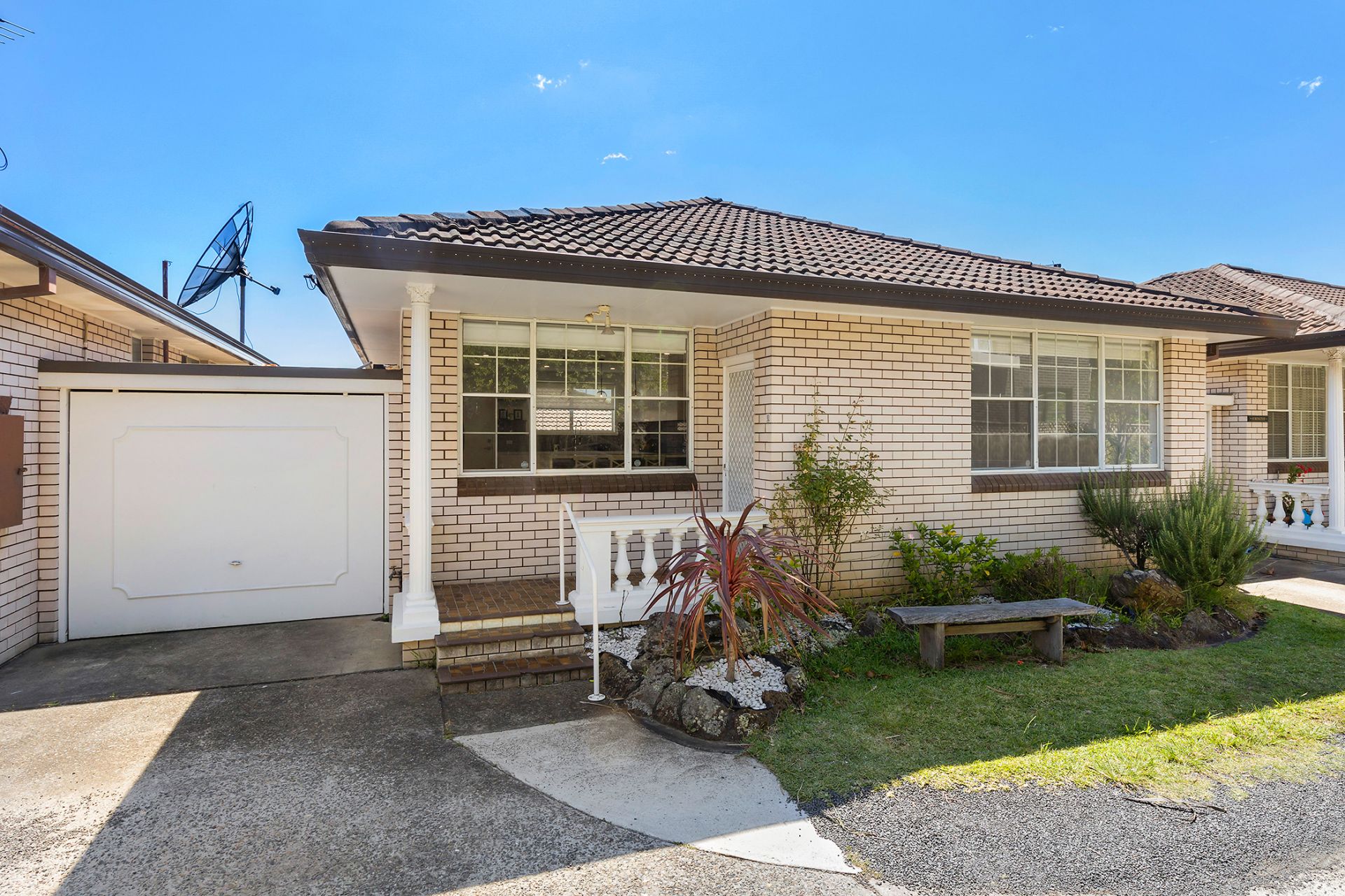 Real Estate For Sale 2/19 Monomeeth Street Bexley , NSW