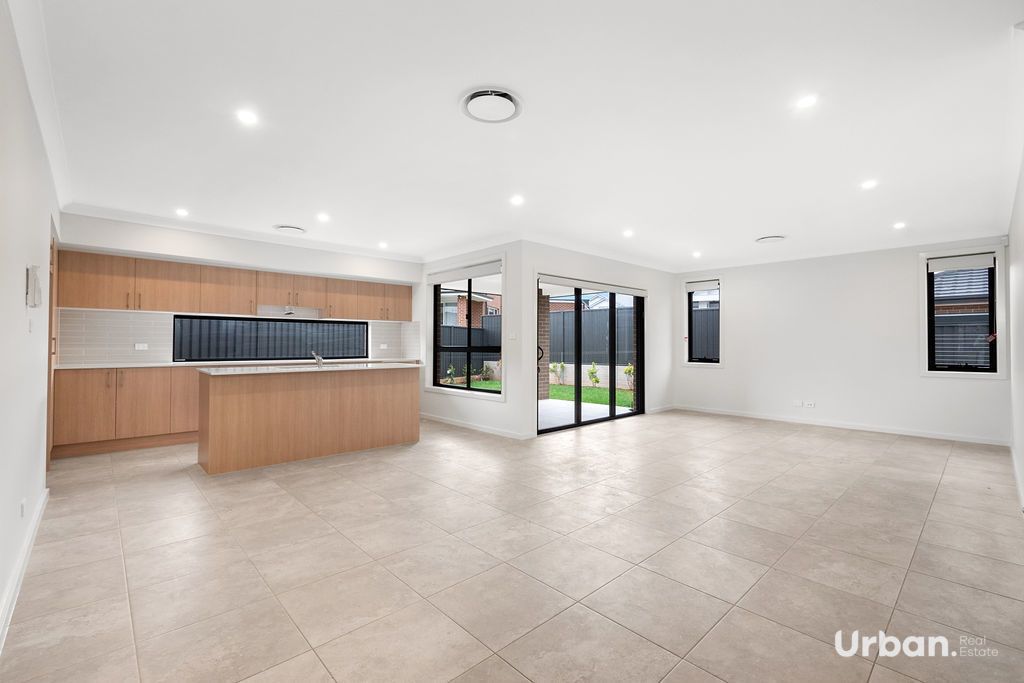 Gables 5 Davidson Way