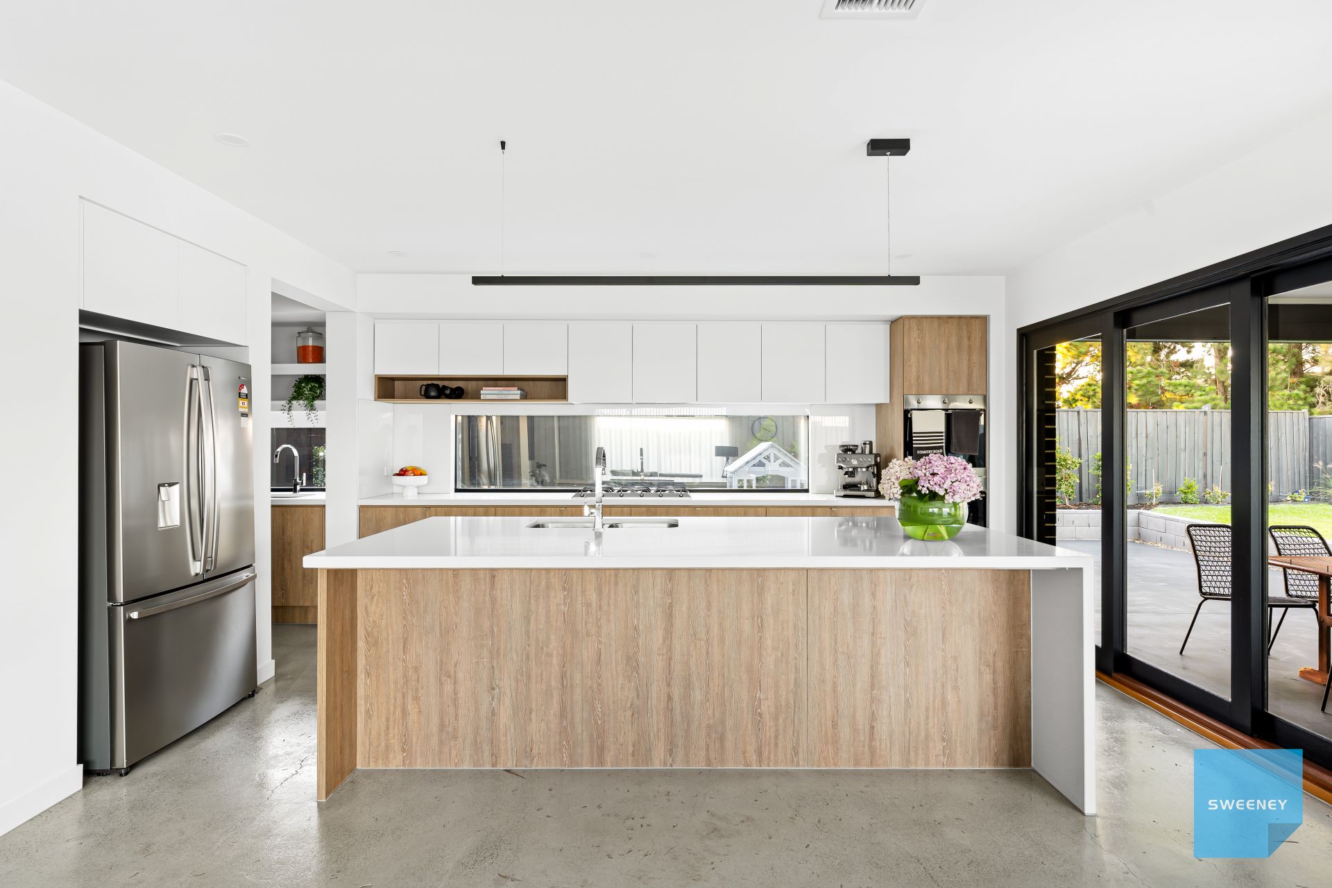 14 Stevo Way, Fraser Rise - Thumbnail 7