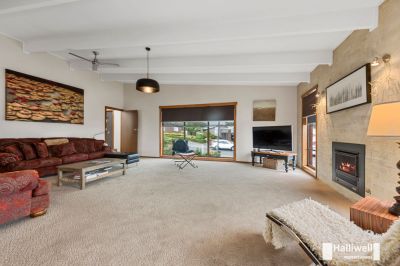 4
 
 
 
  
 
 
 2
 
 
 
  
 
 
 3
 
 
 
 
 
 
 
 16 Somme Street, Miandetta TAS 7310, Miandetta - Thumbnail 6