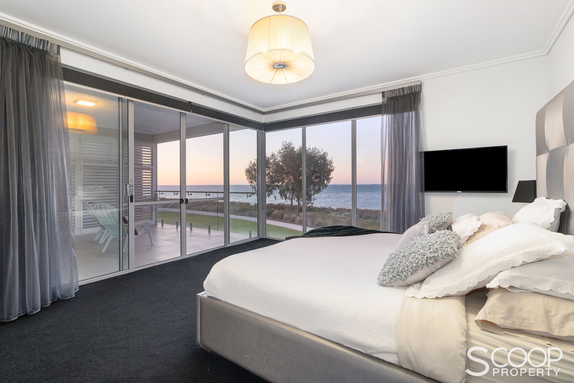 Real Estate For Sale North Coogee , WA