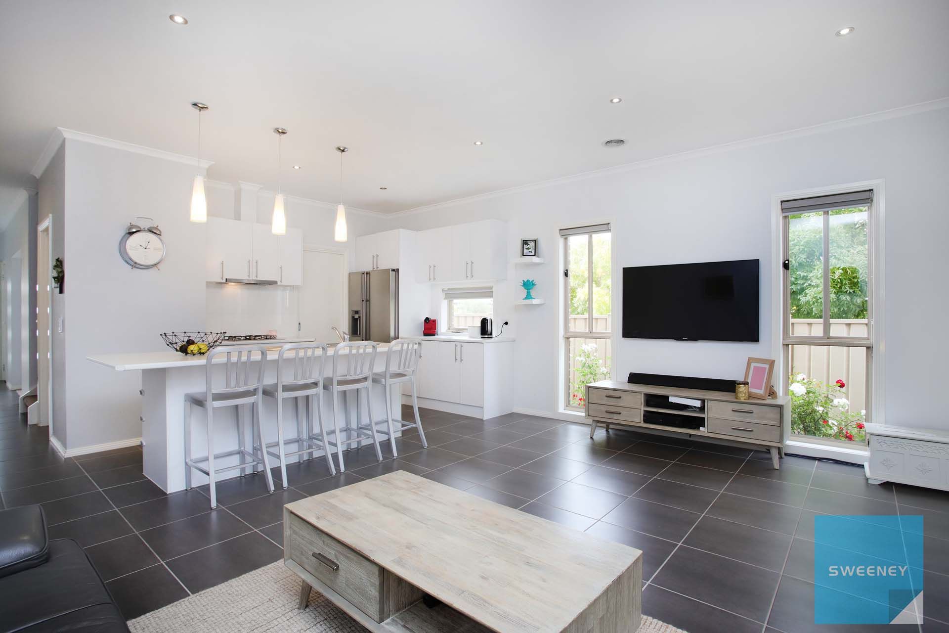 5 Landcox Way, Caroline Springs - Thumbnail 8