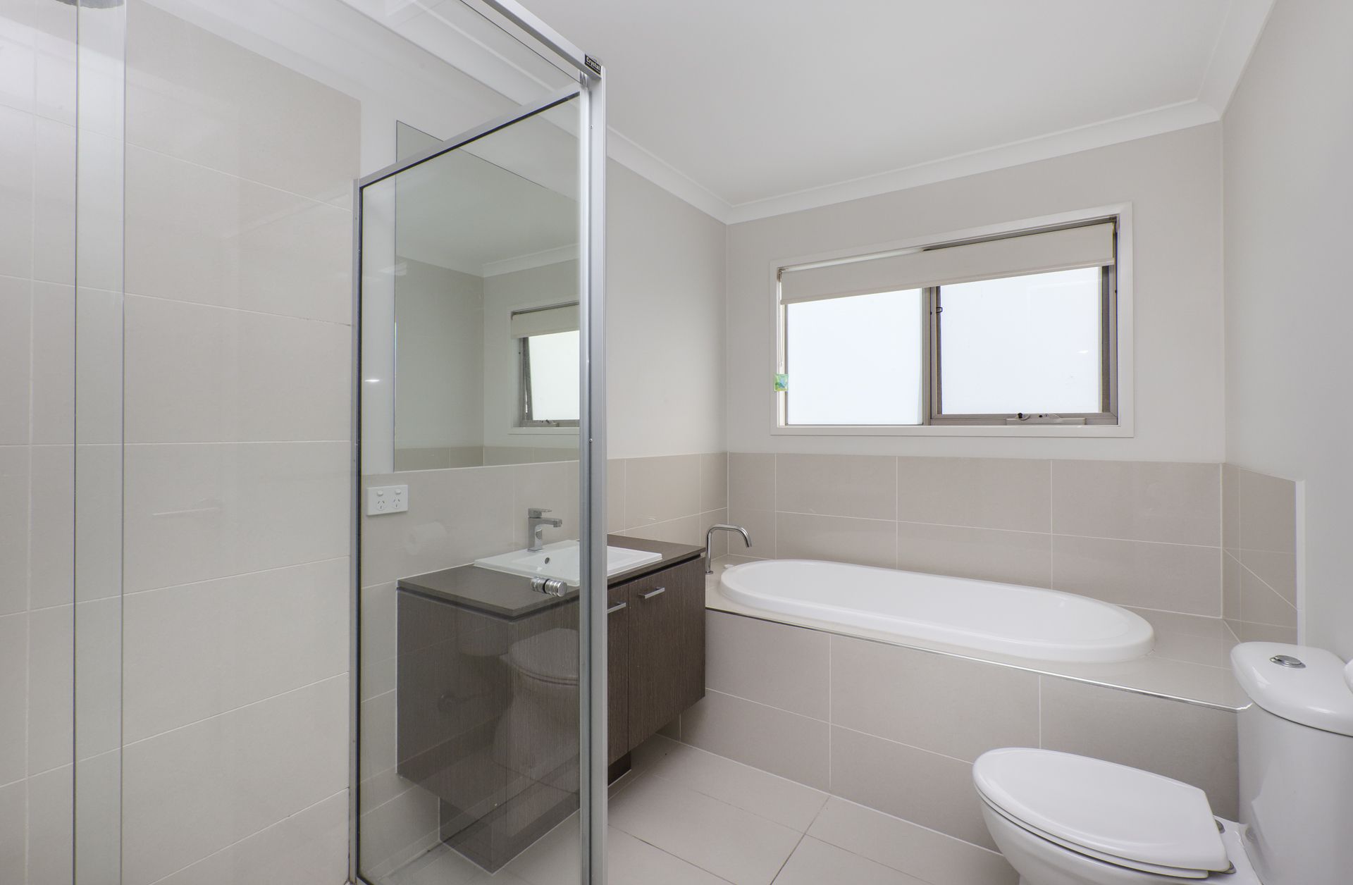 34 Jansar Street Point Cook VIC, Point Cook - Thumbnail 5