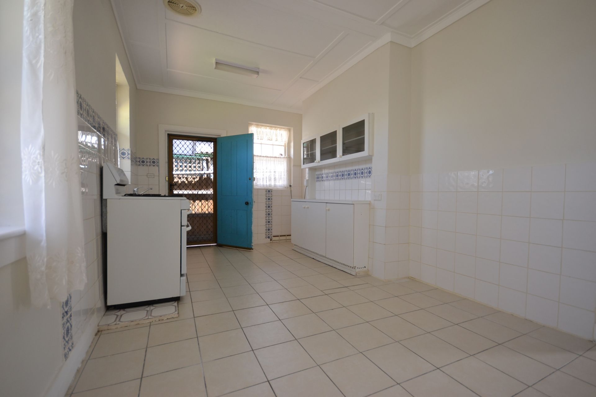 PRIME, CENTRAL, HEART OF PRESTON LOCATION!