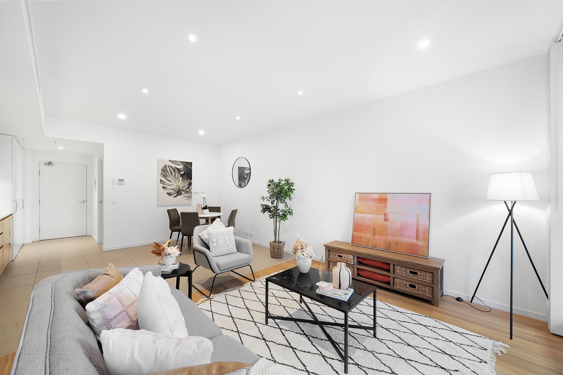 310/8 Saunders Close, Macquarie Park, Park - Thumbnail 5