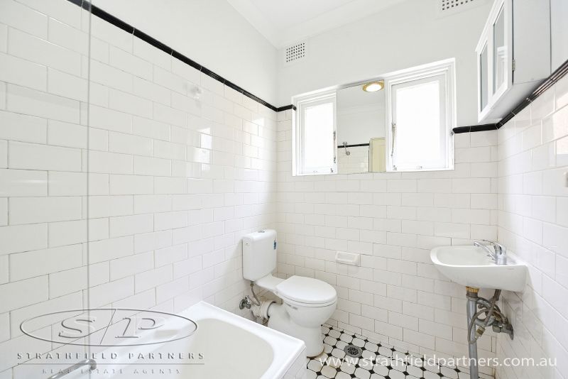 2/2B Morwick Street, Strathfield, Strathfield - Thumbnail 4