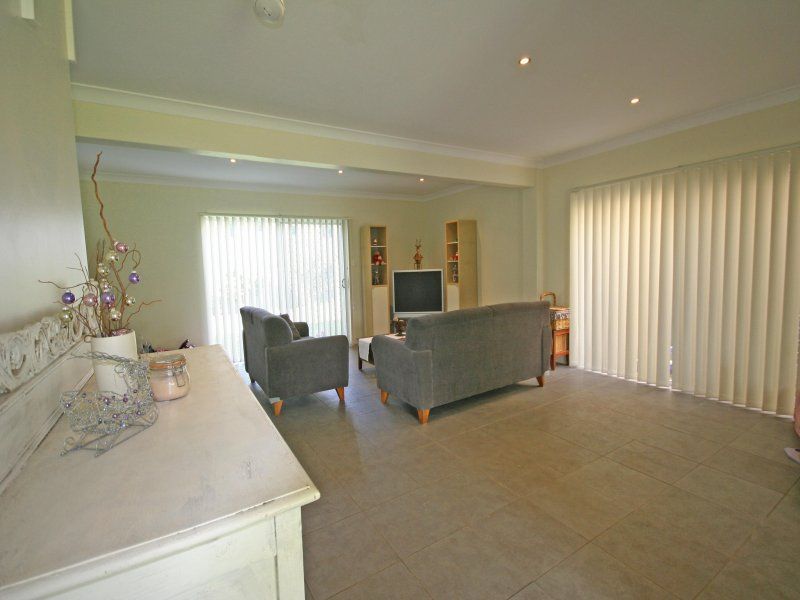 678 George Street, South Windsor - Thumbnail 6