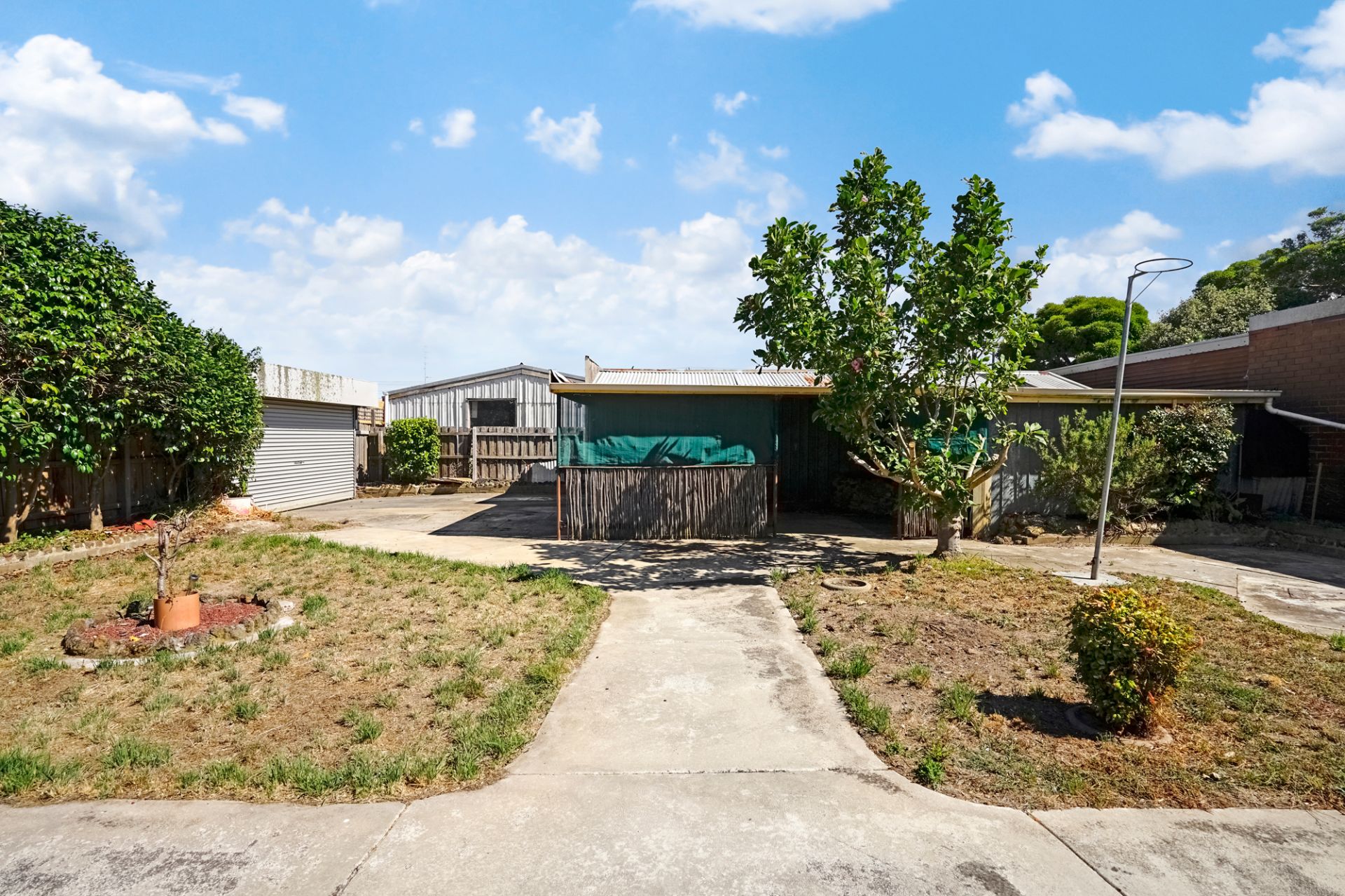 23 College Street Wendouree VIC, Wendouree - Thumbnail 2