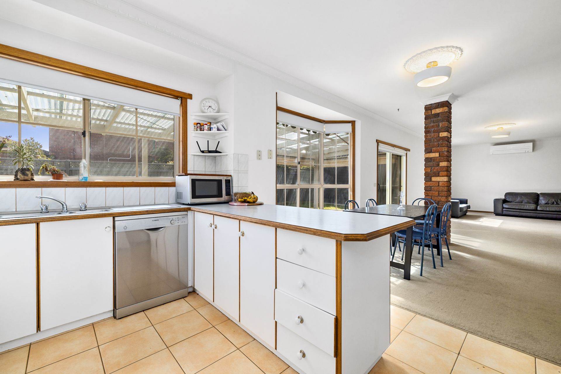 30 Elaine Avenue Alfredton VIC, Alfredton - Thumbnail 6
