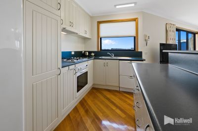 3
 
 
 
  
 
 
 2
 
 
 
  
 
 
 2
 
 
 
 
 
 
 
 30 Quinlan Crescent, Shearwater TAS 7307, Shearwater - Thumbnail 8