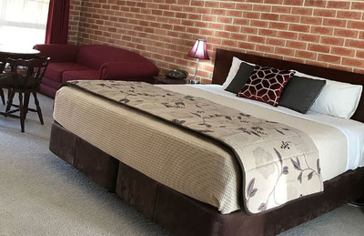 MOTOR INN FOR SALE - 4 STAR - CENTRAL WEST