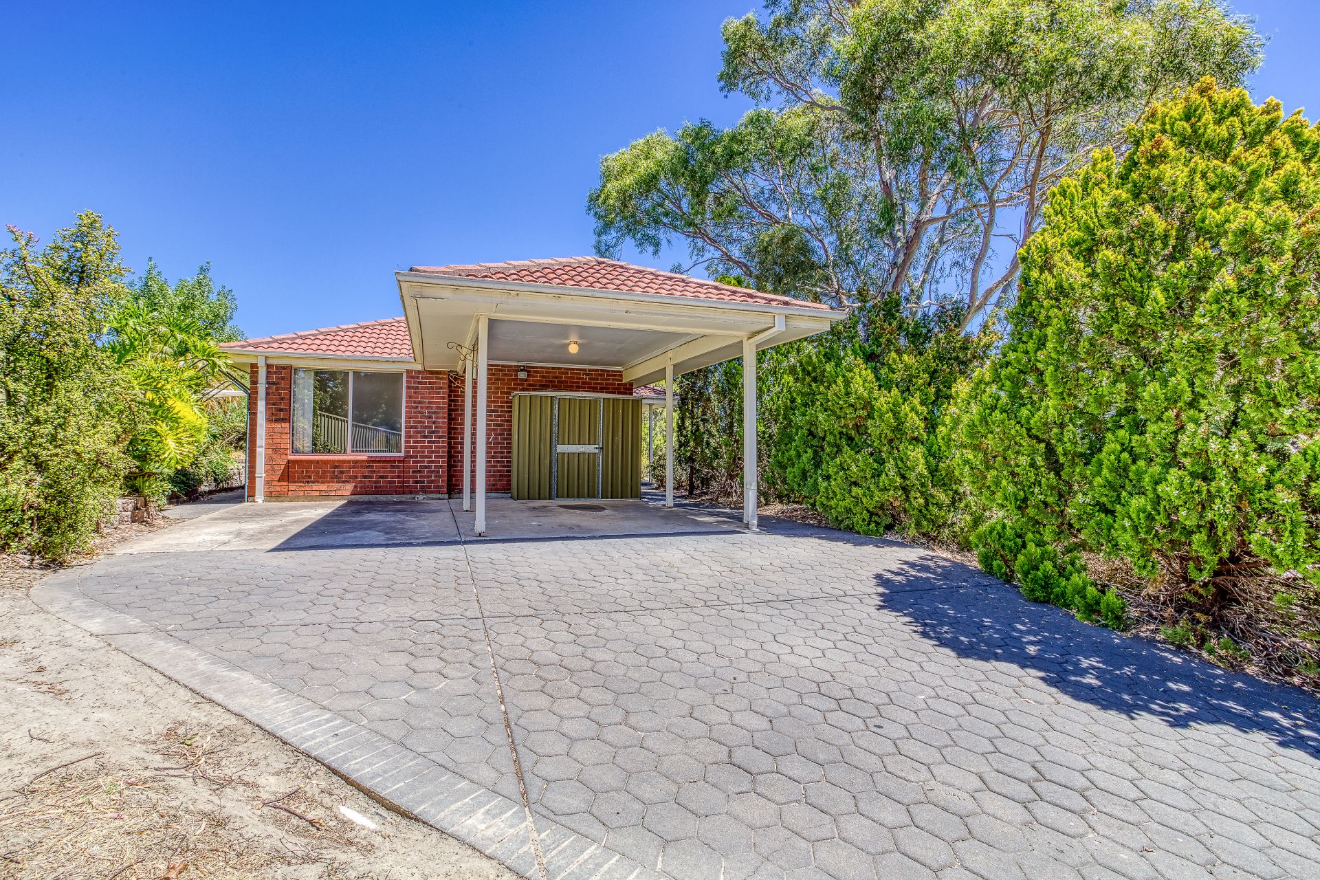 42 Outlook Drive, Aberfoyle Park Harcourts Packham Property