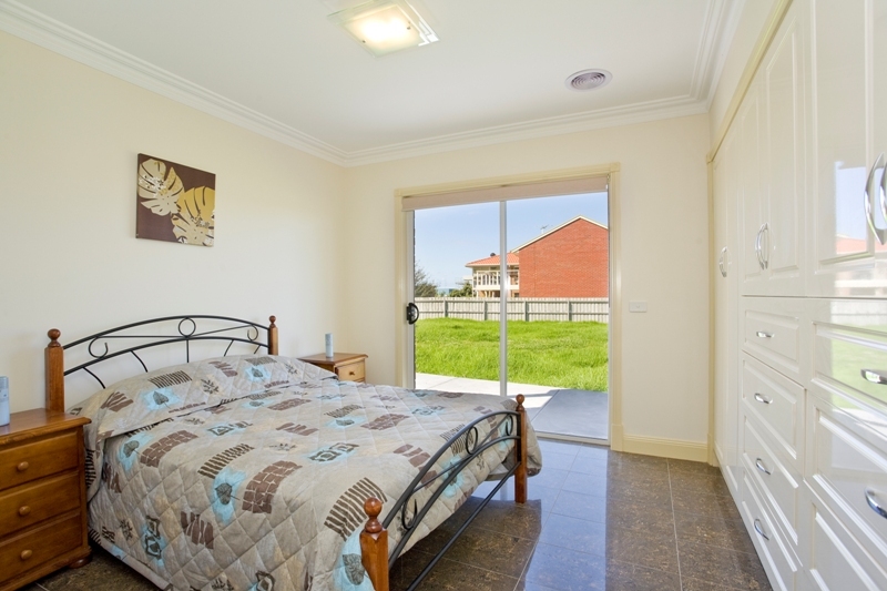 16 Joyce Street, Apollo Bay, VIC, Apollo Bay - Thumbnail 6