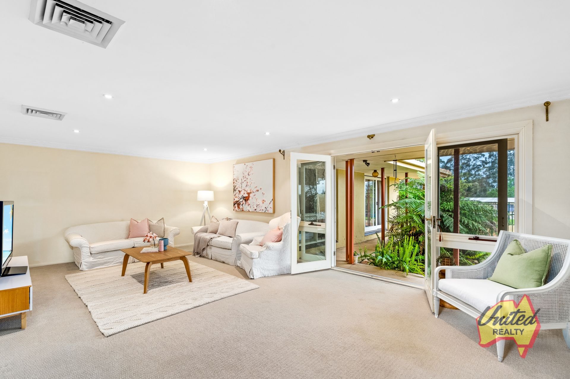 78 Ellis Lane, Ellis Lane United Realty