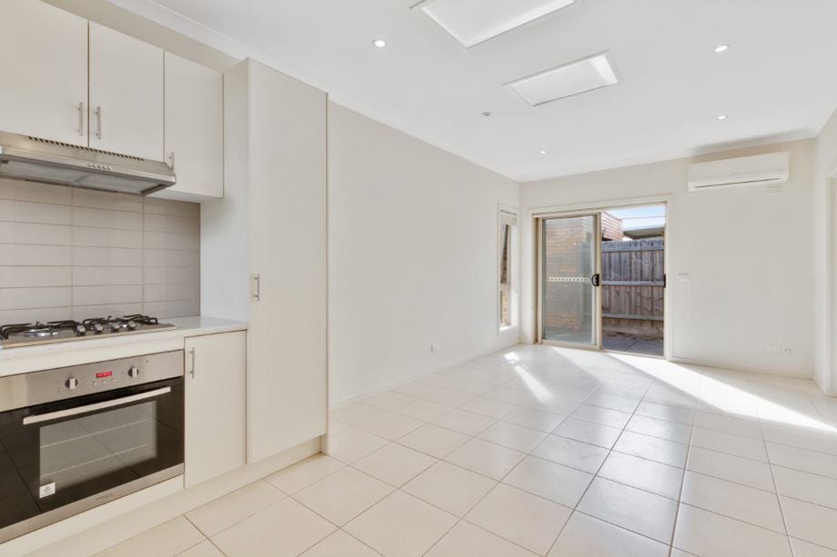 Real Estate For Lease 2/34 Caroline Street Thomastown , VIC