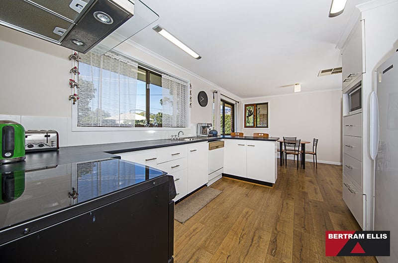 1 Crouch Place, Kambah - Thumbnail 6