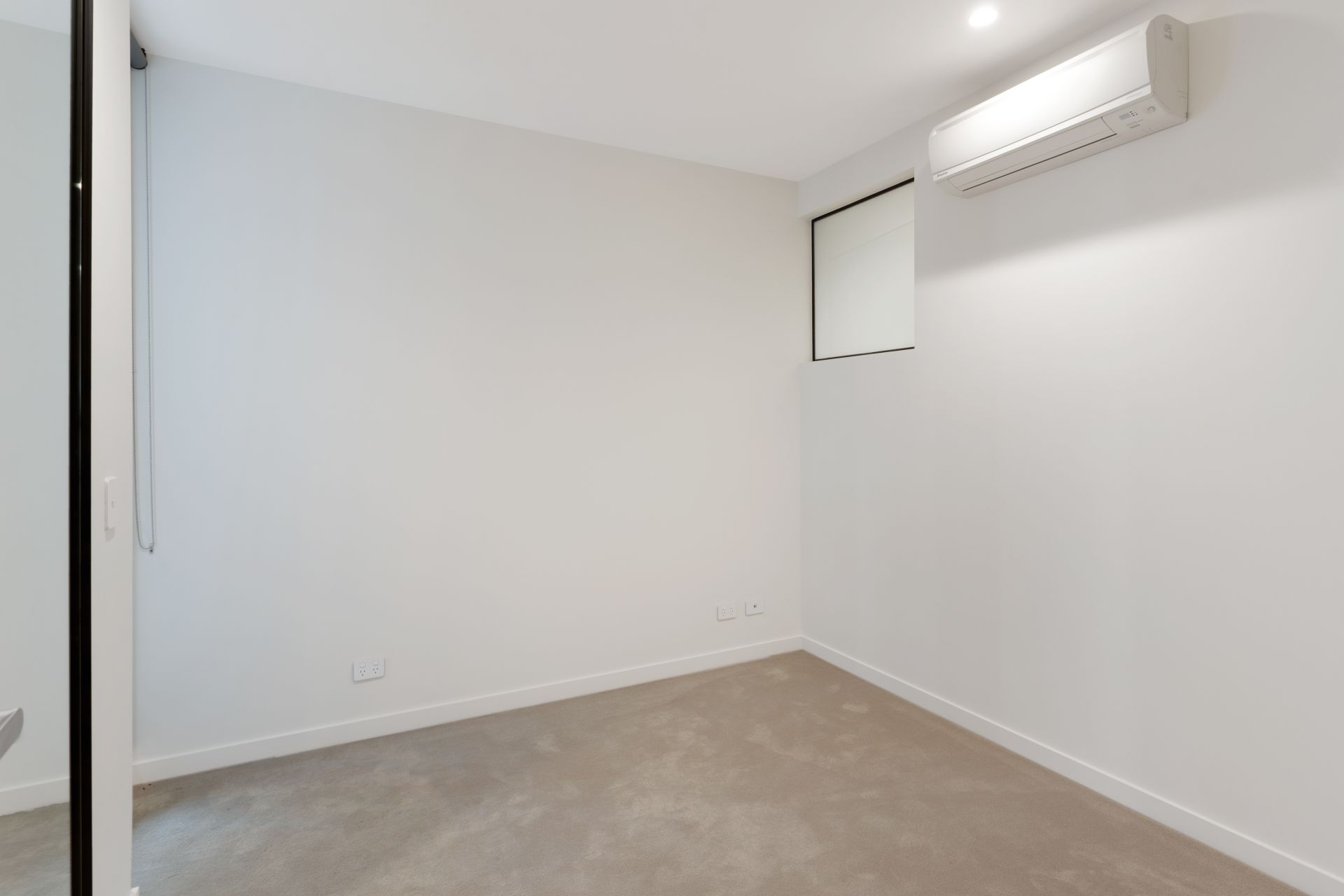 2414/9-23 Mackenzie St, Melbourne VIC