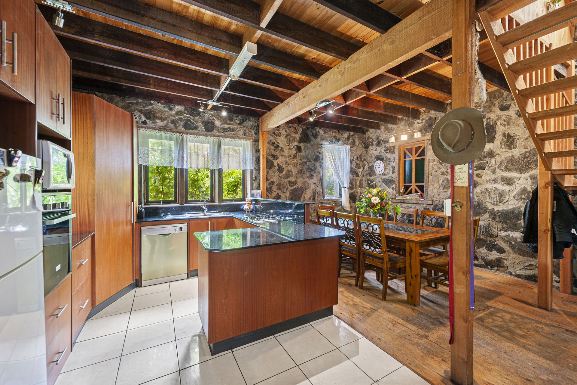 12 Stephen Street, Haddon, Haddon, Haddon - Thumbnail 7