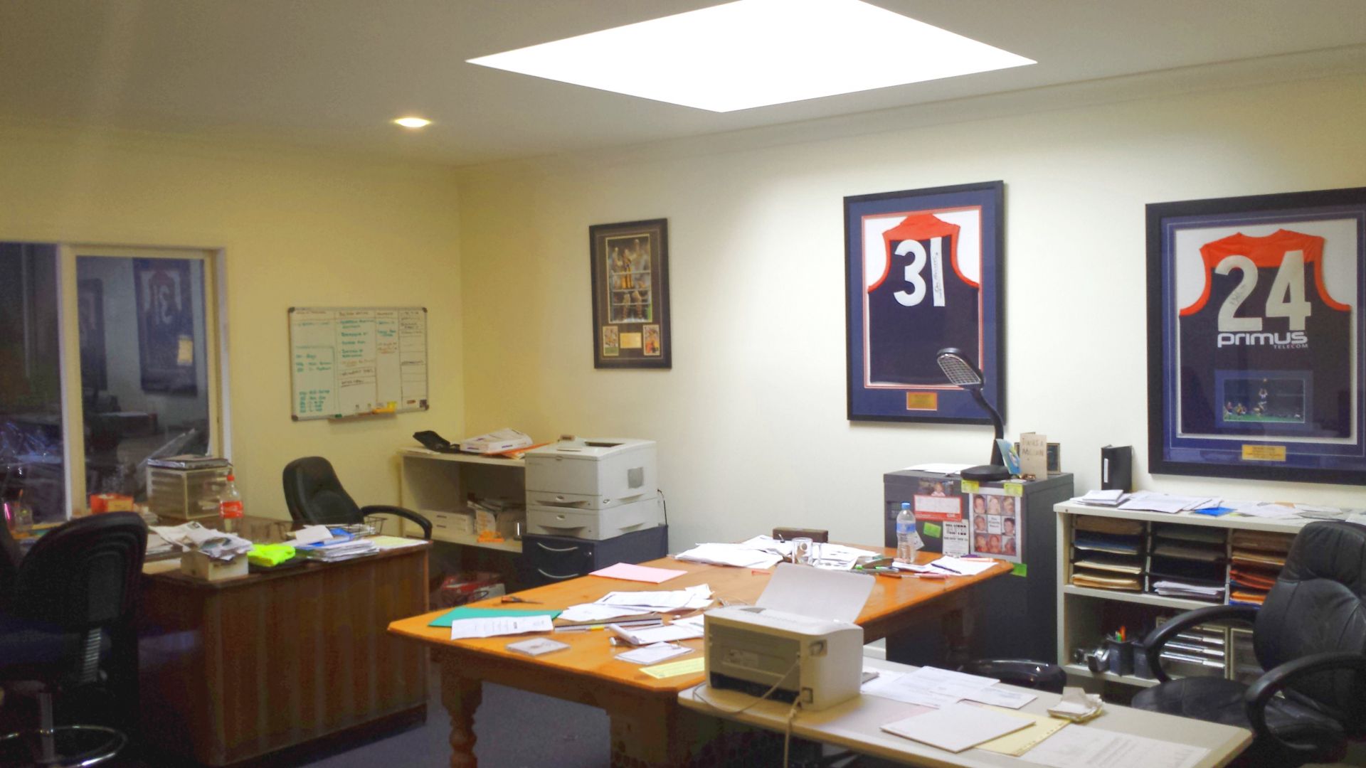 EXTRA HIGH CLEARANCE OFFICE/WAREHOUSE