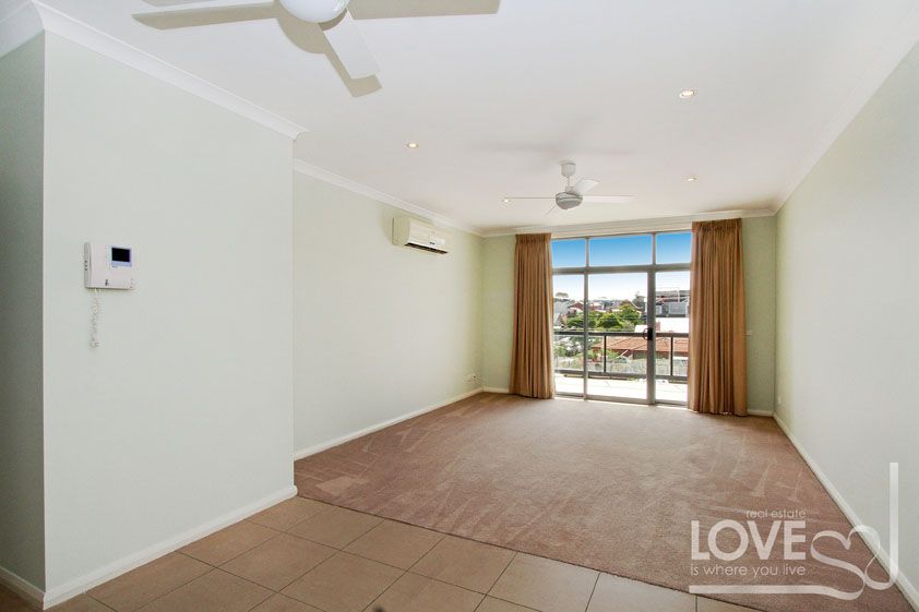 STYLE, SPACE AND PERFECTLY LOCATED