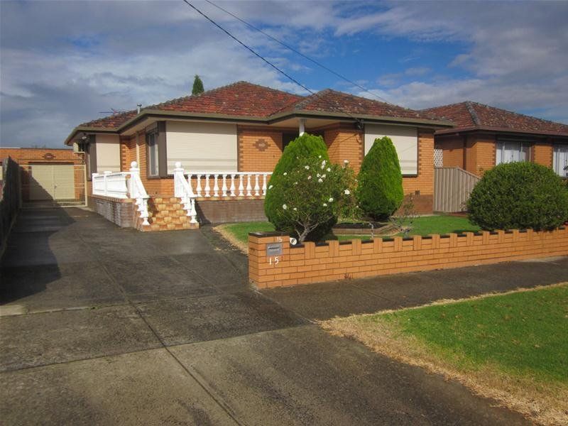 15 Catalina Drive, Thomastown