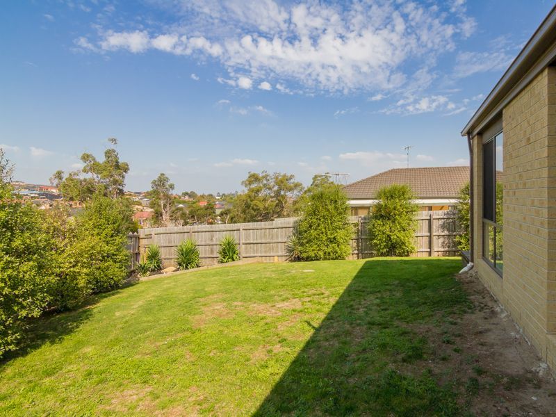 16 Jennifer Court, Pakenham - Thumbnail 6