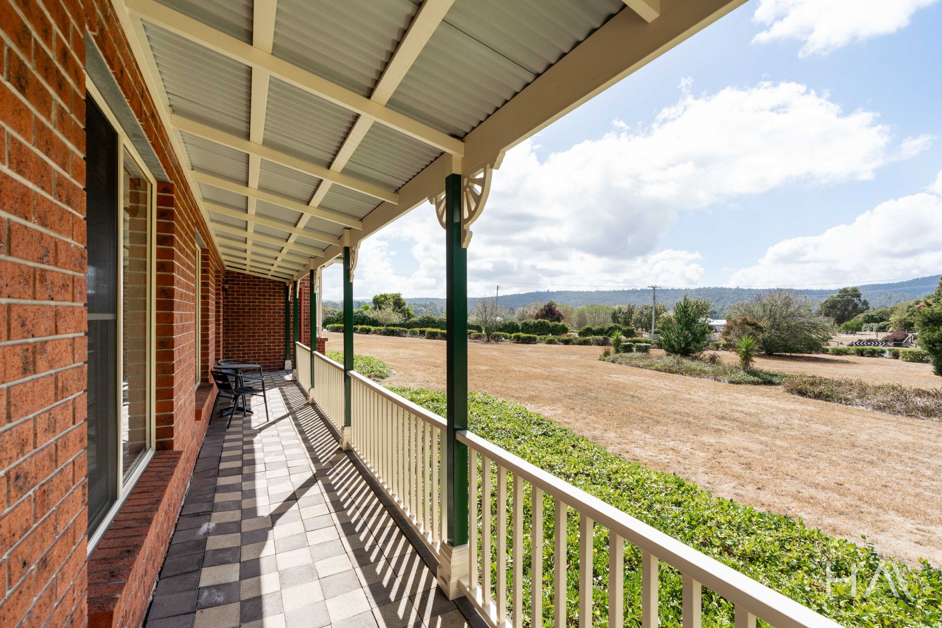 86 Nobelius Drive, Legana Harrison Agents