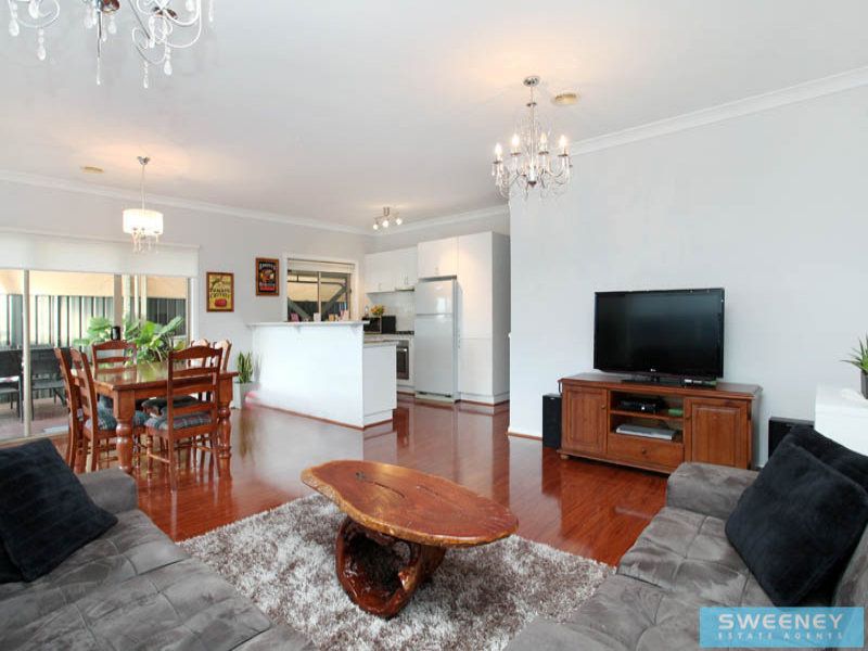 4 Gill Place, Caroline Springs - Thumbnail 4