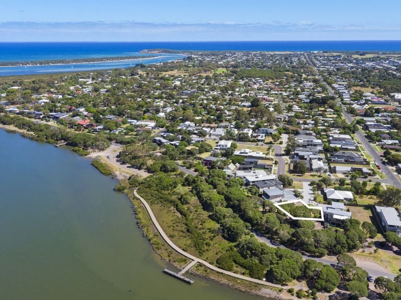 21 Midden Terrace Barwon Heads VIC, Barwon Heads - Thumbnail 2