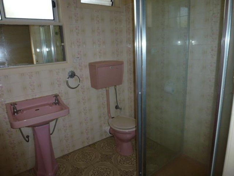 SPACIOUS PLACE TO CALL HOME!