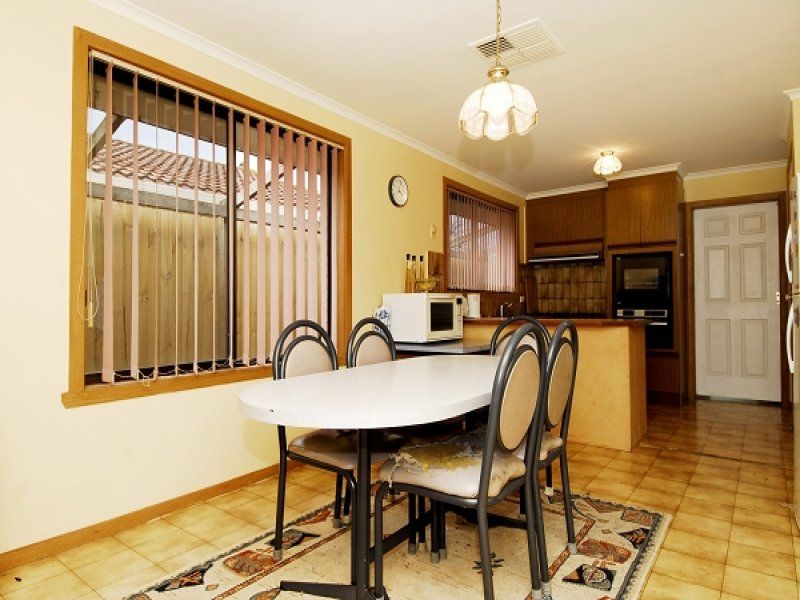 7 Uren Court, Altona Meadows - Thumbnail 4