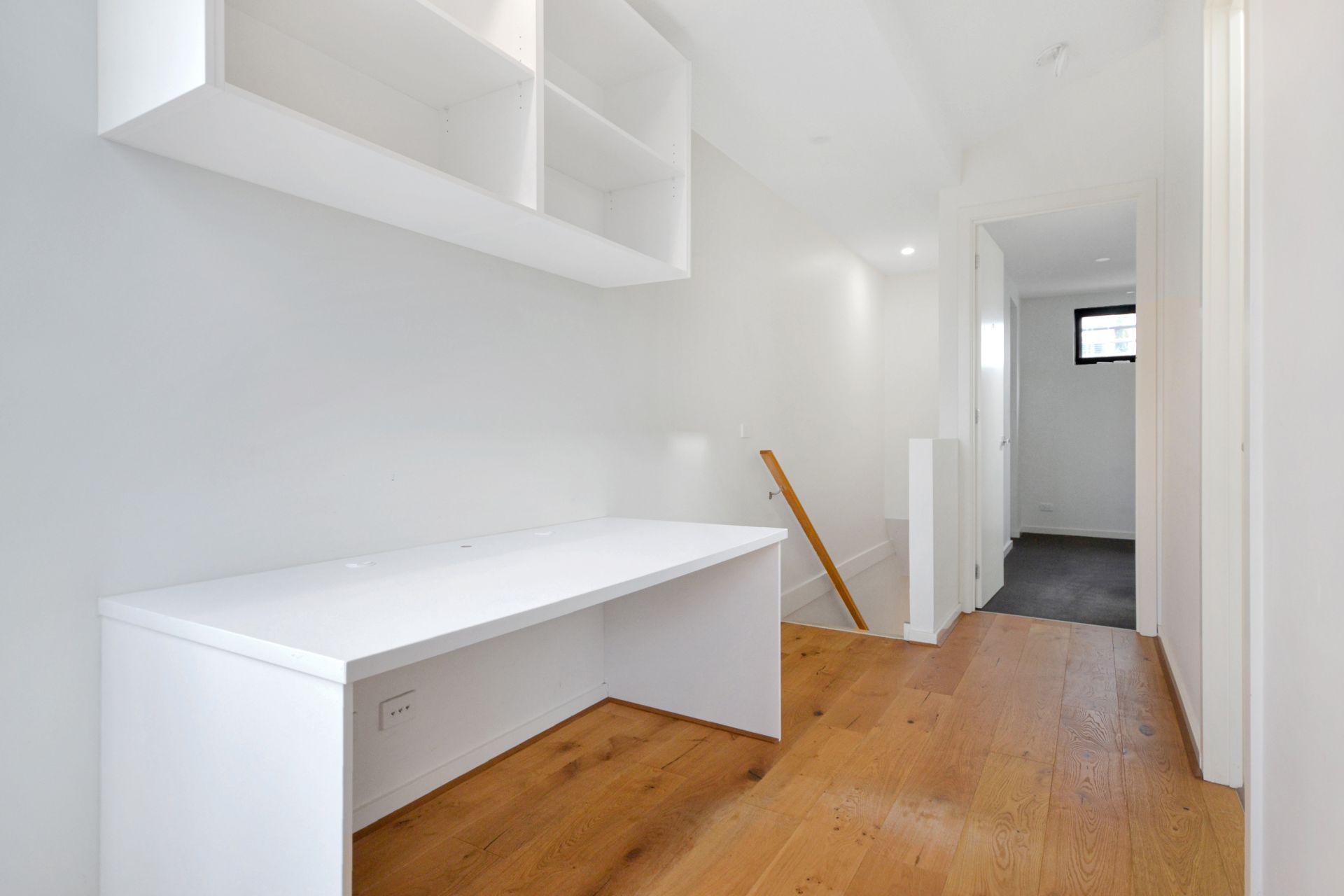 STYLISH MODERN LIVING