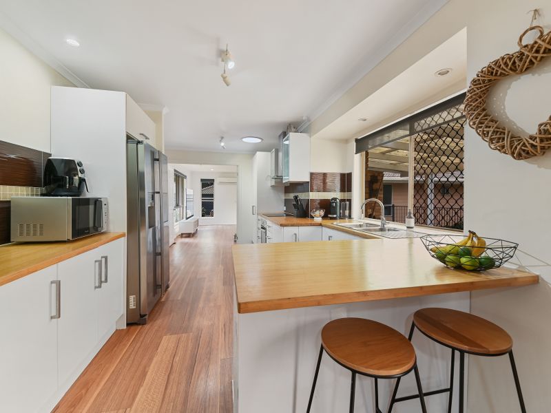 Real Estate For Sale 7 Drapers Road Eatons Hill , QLD