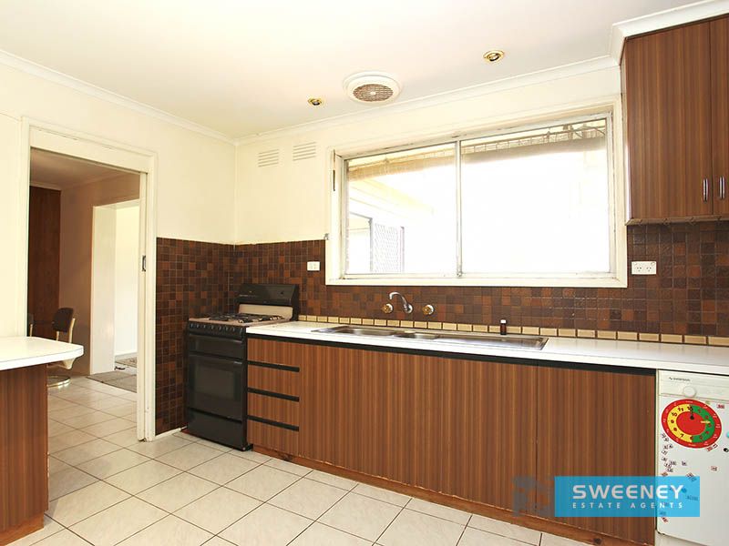 13 Frazer Avenue, Altona - Thumbnail 3