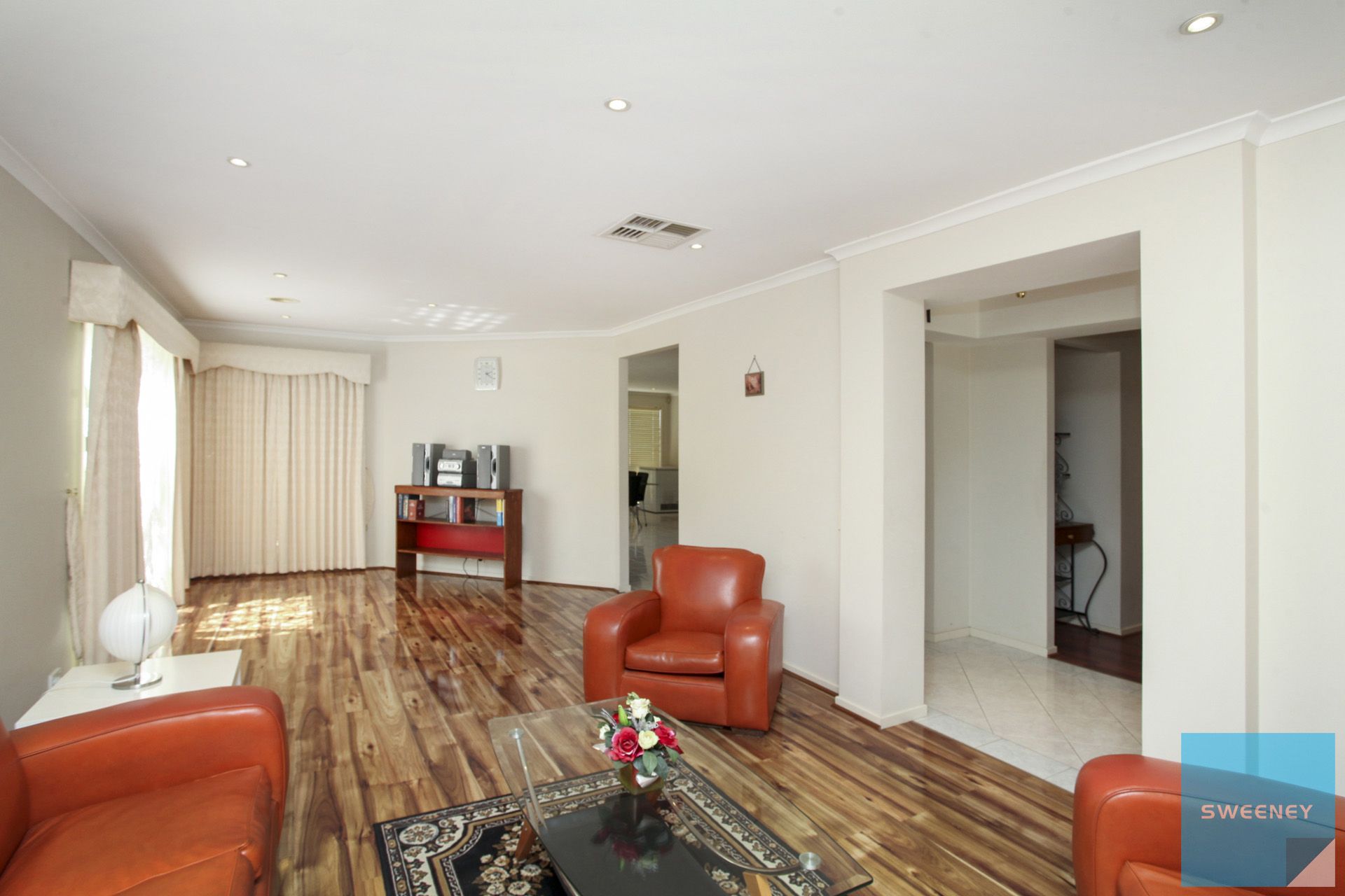 20 Blenheim Way, Caroline Springs - Thumbnail 7